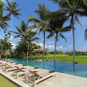 Otel Mathis Retreat