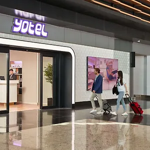 *** فندق Yotel Airport, Entrance تركيا